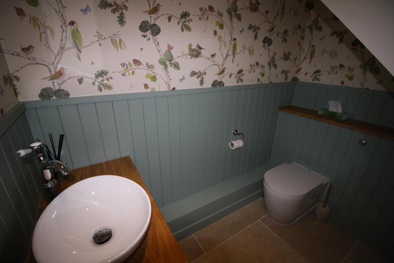 Ryefield Cottage - Luxurious Self-Catered Holiday Cottage With A Log Burner ชิชิสเตอร์ ภายนอก รูปภาพ